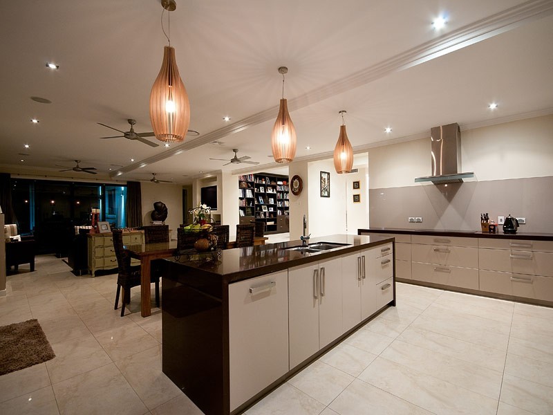 14 Midgera Street, Ashmore QLD 4214