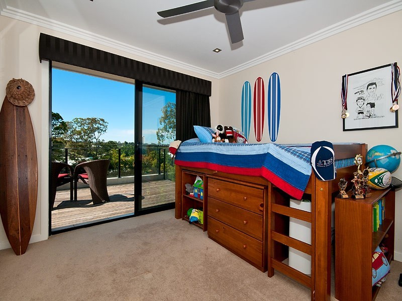 14 Midgera Street, Ashmore QLD 4214