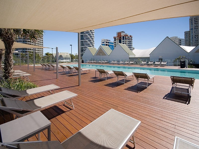 2304 ‘Air on Broadbeach’ 159 Old Burleigh Road, Broadbeach QLD 4218