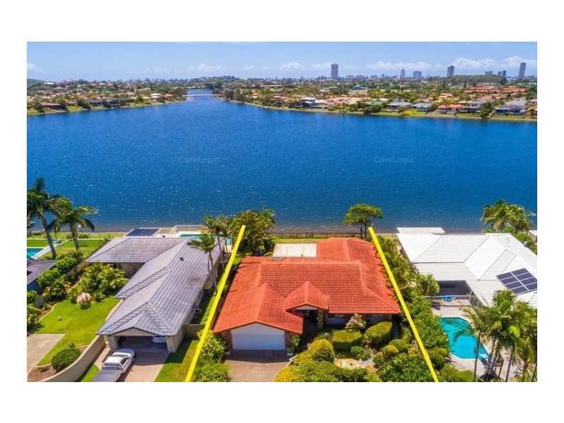 55 Cassowary Drive, Burleigh Waters QLD 4220