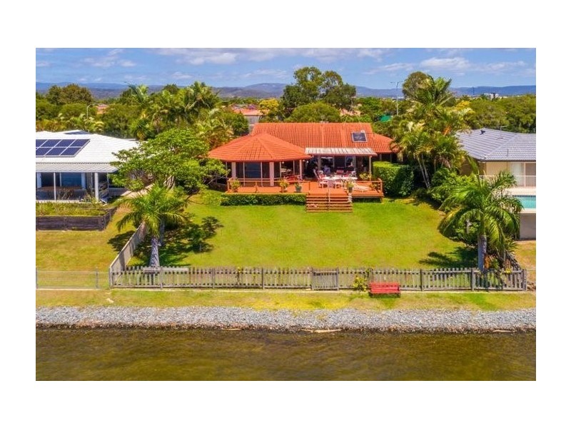 55 Cassowary Drive, Burleigh Waters QLD 4220