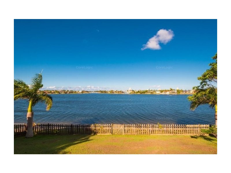 55 Cassowary Drive, Burleigh Waters QLD 4220