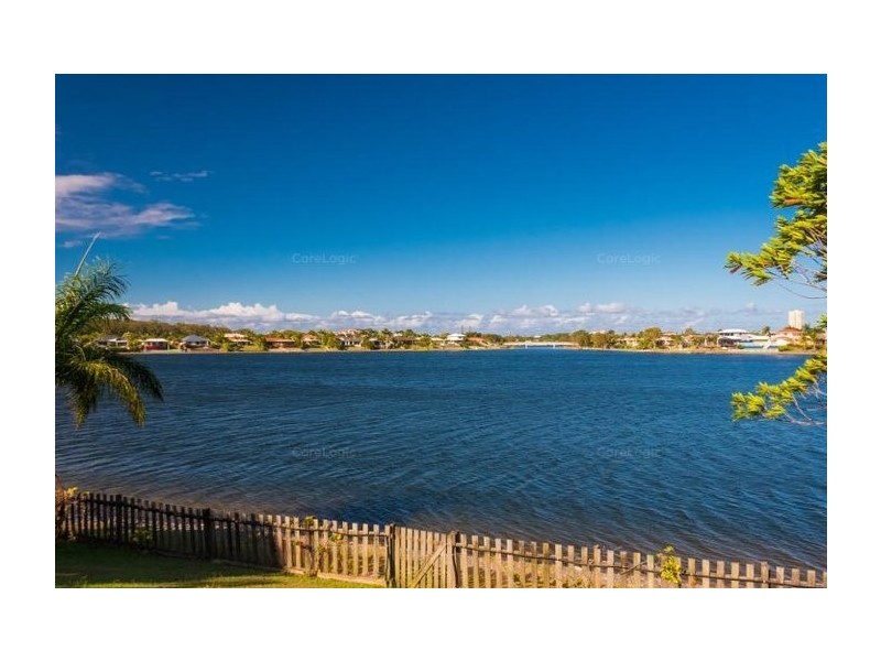 55 Cassowary Drive, Burleigh Waters QLD 4220