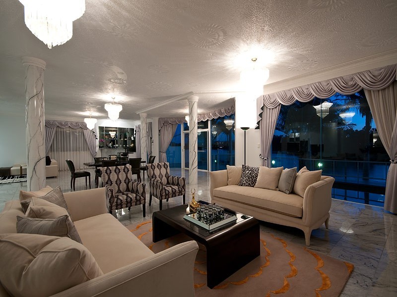 2 St Martin Place, Clear Island Waters QLD 4226