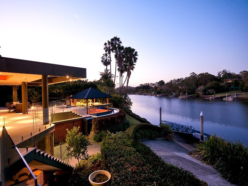 20 Maryland Avenue, Carrara QLD 4211