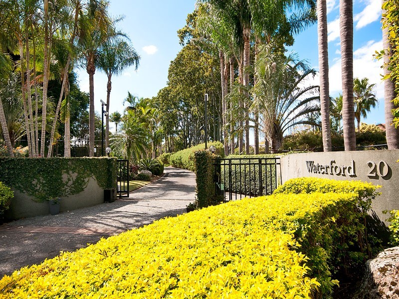 20 Maryland Avenue, Carrara QLD 4211