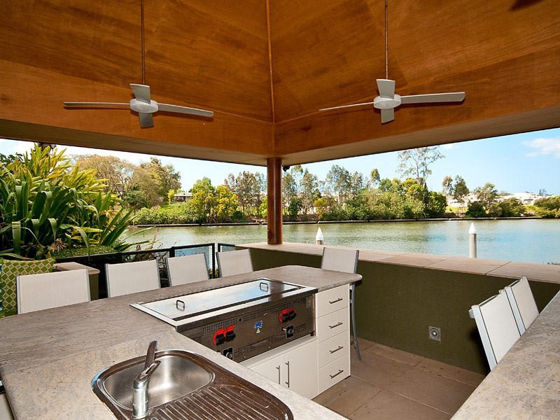 20 Maryland Avenue, Carrara QLD 4211