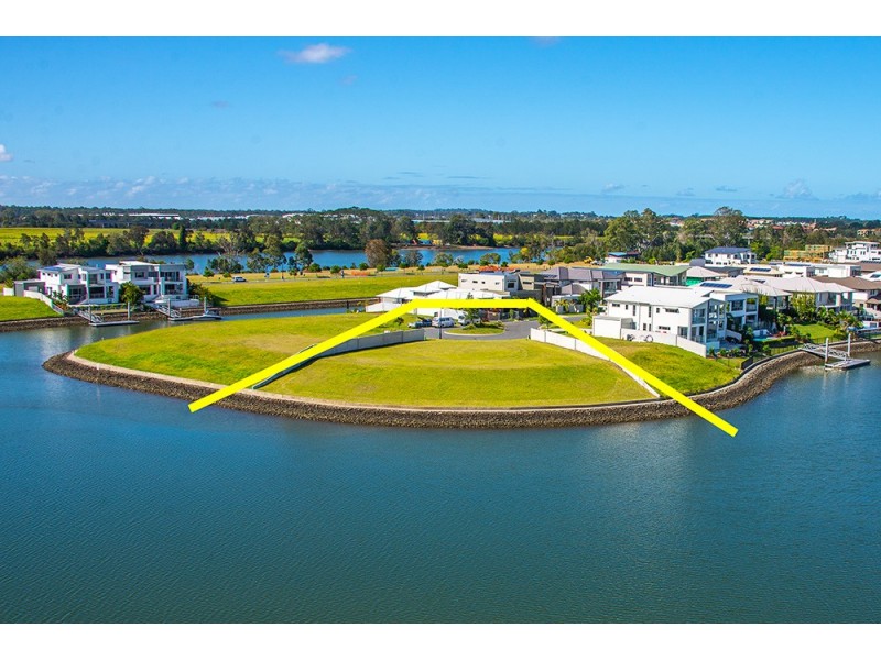 53 and 55 Harbourvue Court, Helensvale QLD 4212