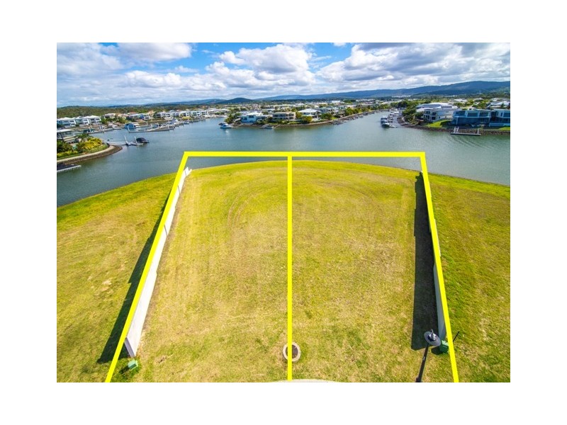 53 and 55 Harbourvue Court, Helensvale QLD 4212