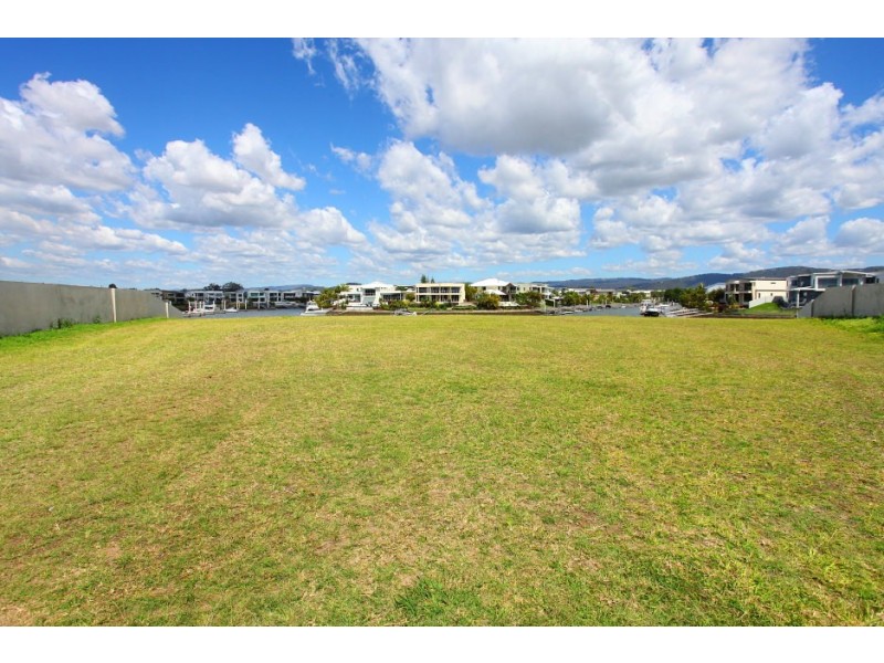 53 and 55 Harbourvue Court, Helensvale QLD 4212