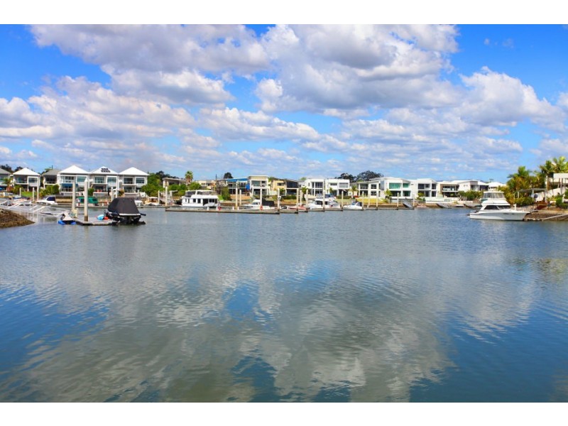 53 and 55 Harbourvue Court, Helensvale QLD 4212