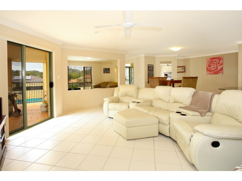 81 Swanton Drive, Mudgeeraba QLD 4213