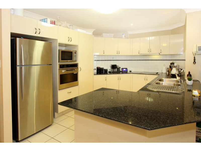 81 Swanton Drive, Mudgeeraba QLD 4213