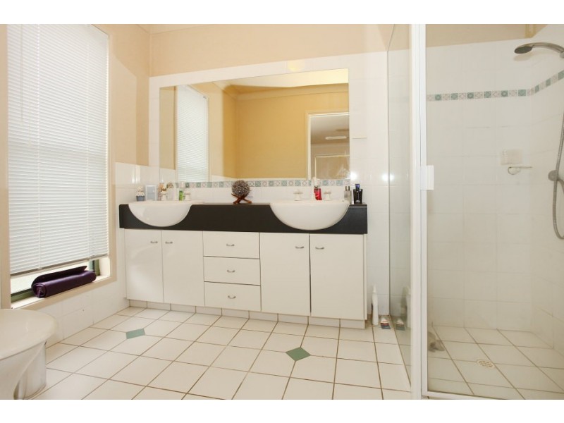 81 Swanton Drive, Mudgeeraba QLD 4213
