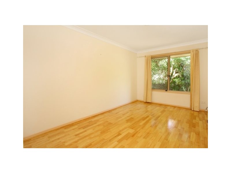 2/15 William Street, Southport QLD 4215