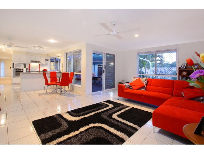 108 Glen Eagles Drive, Robina QLD 4226