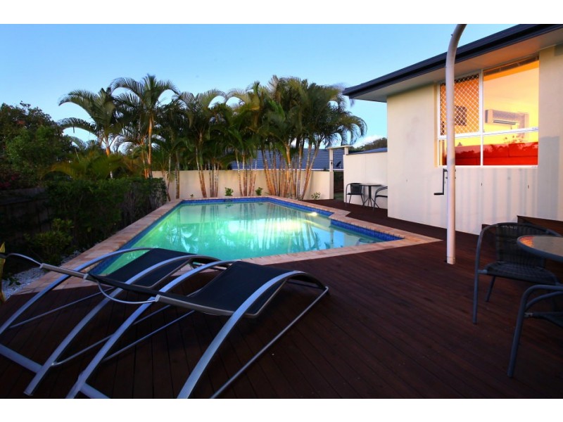 108 Glen Eagles Drive, Robina QLD 4226