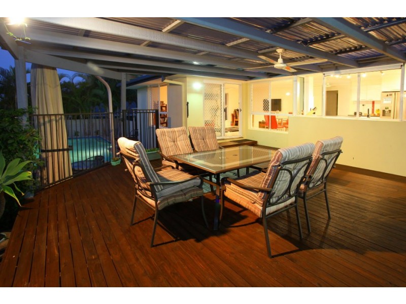 108 Glen Eagles Drive, Robina QLD 4226