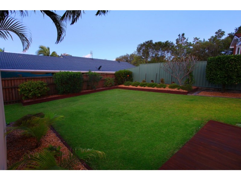 108 Glen Eagles Drive, Robina QLD 4226