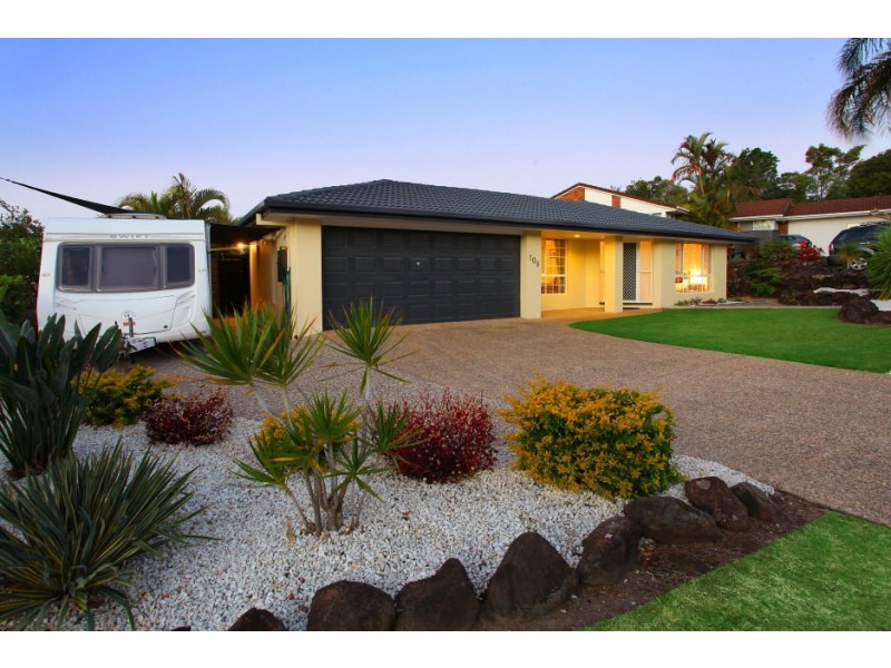108 Glen Eagles Drive, Robina QLD 4226