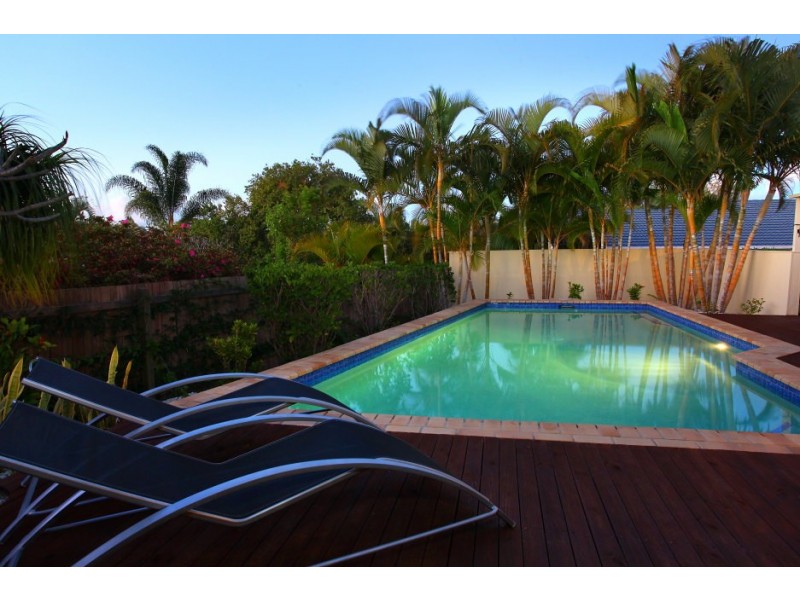 108 Glen Eagles Drive, Robina QLD 4226