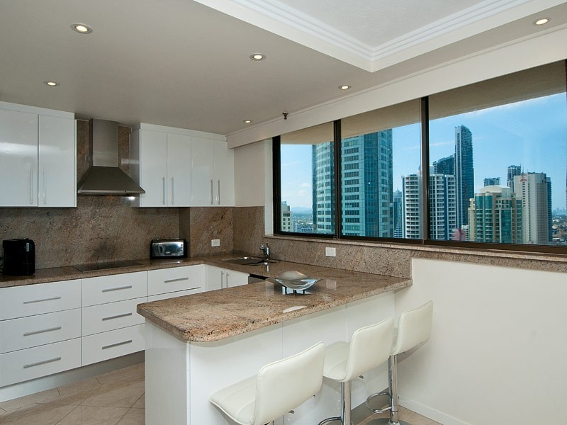 2501 ‘Longbeach’ 28 Northcliffe Terrace, Surfers Paradise QLD 4217