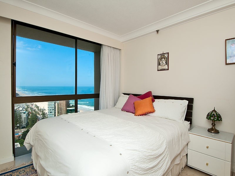 2501 ‘Longbeach’ 28 Northcliffe Terrace, Surfers Paradise QLD 4217