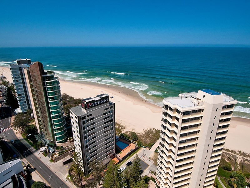 2501 ‘Longbeach’ 28 Northcliffe Terrace, Surfers Paradise QLD 4217