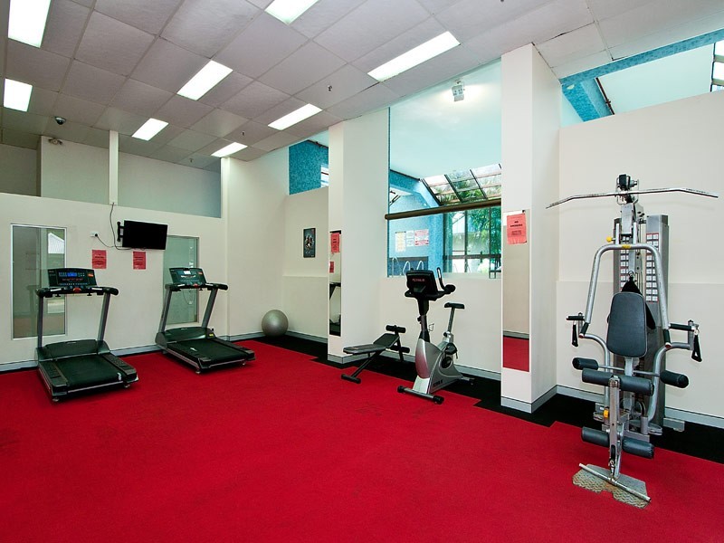 2501 ‘Longbeach’ 28 Northcliffe Terrace, Surfers Paradise QLD 4217