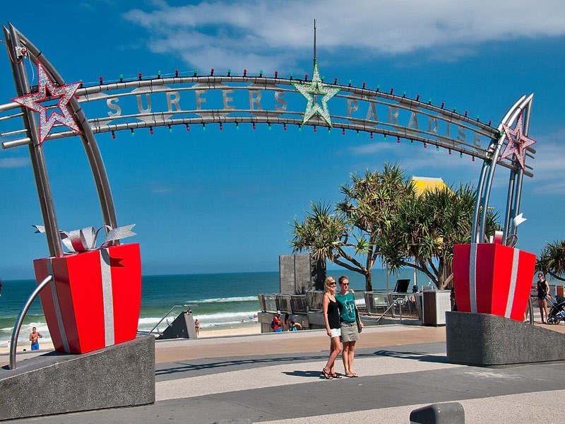 2501 ‘Longbeach’ 28 Northcliffe Terrace, Surfers Paradise QLD 4217