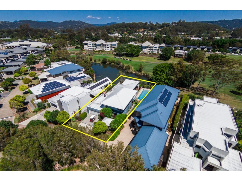 844 Legend Trail, Robina QLD 4226