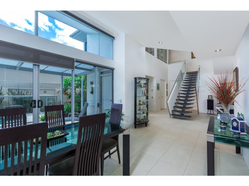 844 Legend Trail, Robina QLD 4226