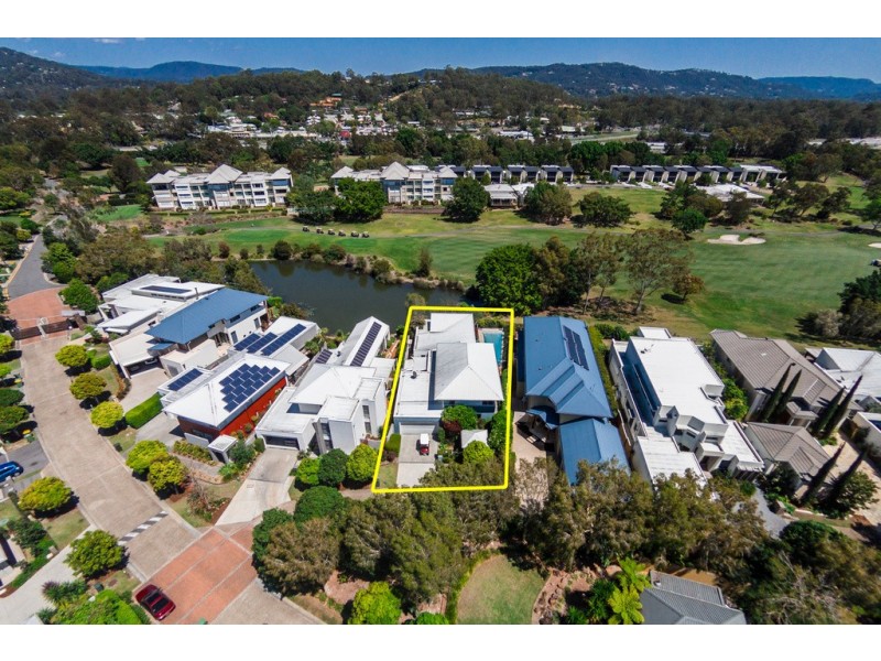 844 Legend Trail, Robina QLD 4226