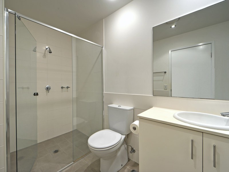 8/6 Miami Key, Broadbeach Waters QLD 4218