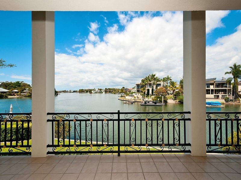 34 Kookaburra Court, Sorrento QLD 4217