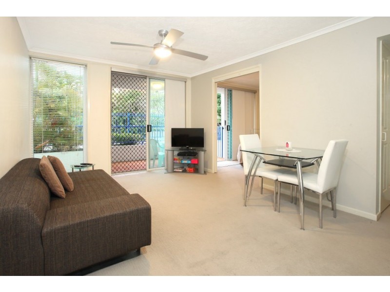 5/199 Surf Parade, Surfers Paradise QLD 4217