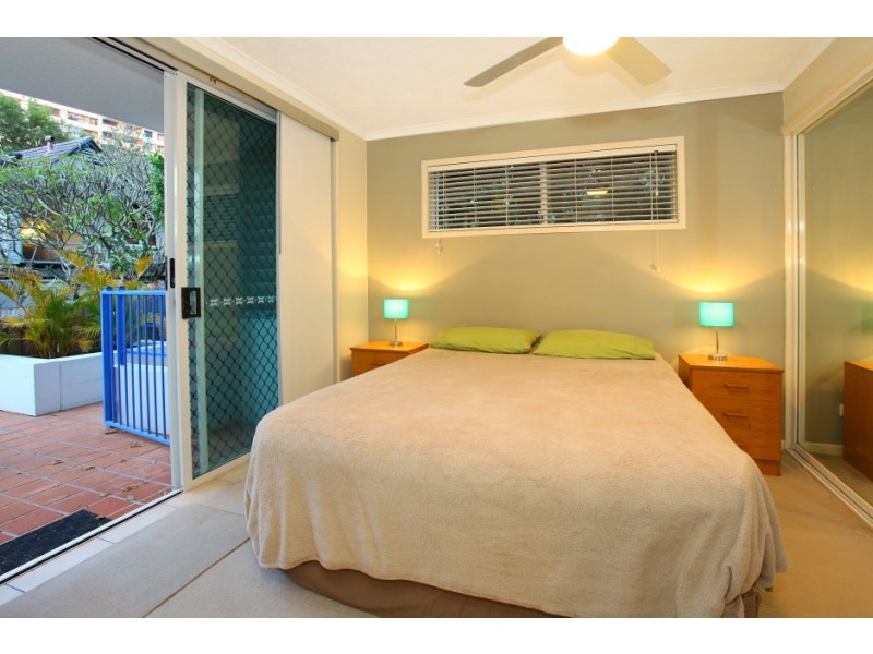 5/199 Surf Parade, Surfers Paradise QLD 4217