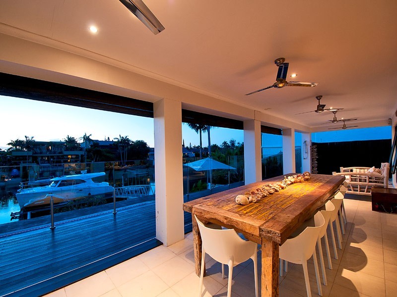 19 Platypus Avenue, Sorrento QLD 4217