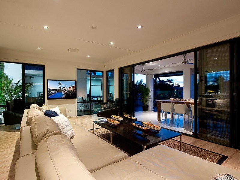 19 Platypus Avenue, Sorrento QLD 4217