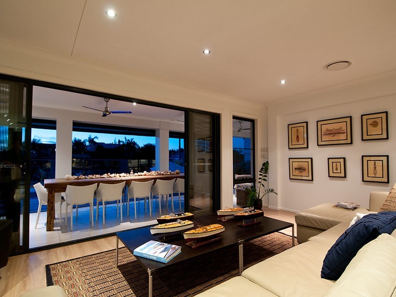 19 Platypus Avenue, Sorrento QLD 4217