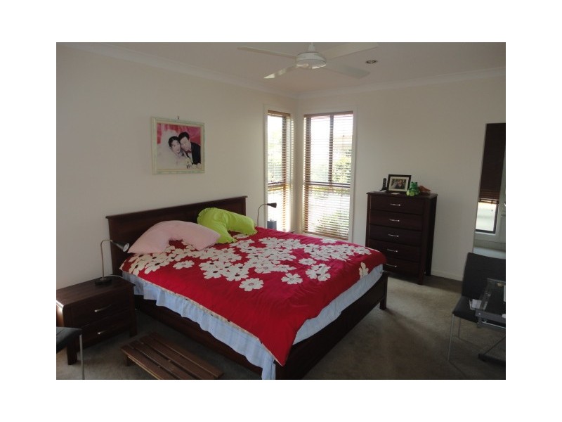 32 WillowTree Drv, Reedy Creek QLD 4227
