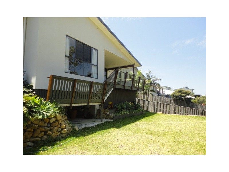 32 WillowTree Drv, Reedy Creek QLD 4227