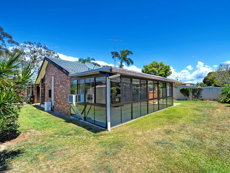 24 Hokitika Street, Broadbeach Waters QLD 4218