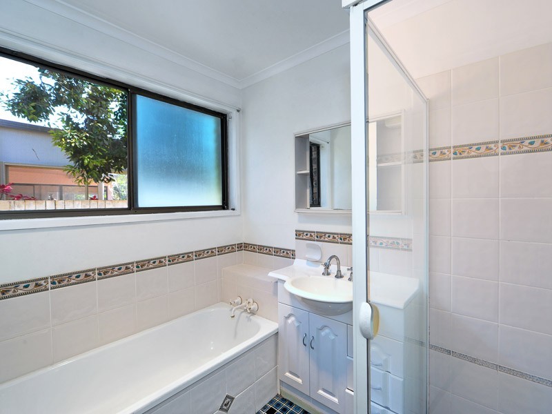 24 Hokitika Street, Broadbeach Waters QLD 4218