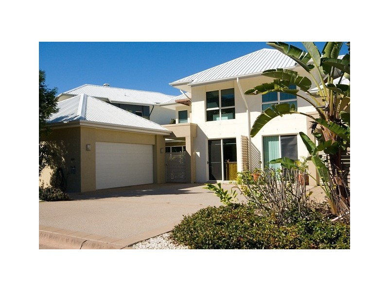 6114 ‘Badon Village’, Ross Street, Benowa QLD 4217