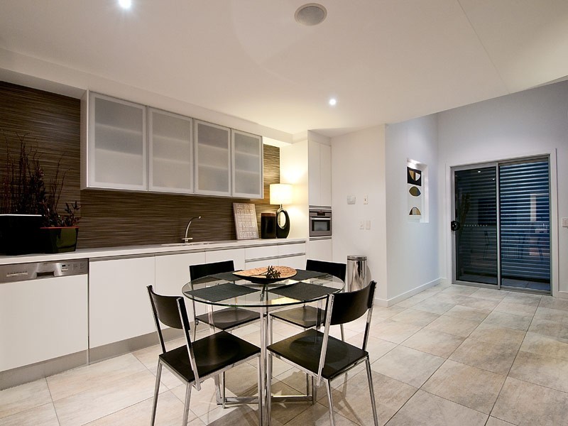 19 Lily Crescent, Nerang QLD 4211