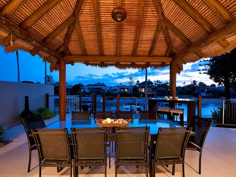 80 Salerno Street, Isle Of Capri QLD 4217