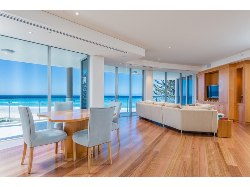 8 ‘Vogue’ 5 Broadbeach Boulevard, Broadbeach QLD 4218