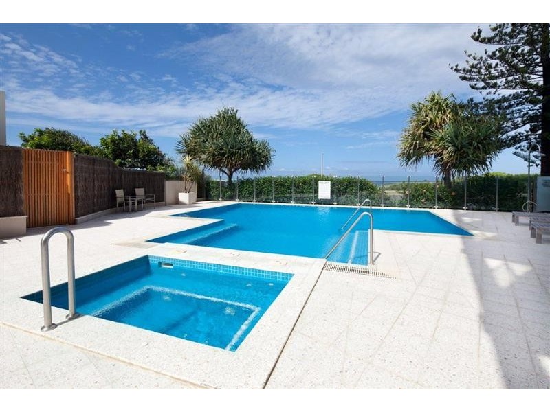 8 ‘Vogue’ 5 Broadbeach Boulevard, Broadbeach QLD 4218