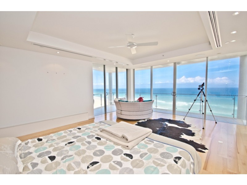15 ‘Vogue’, 5 Broadbeach Boulevard, Broadbeach QLD 4218